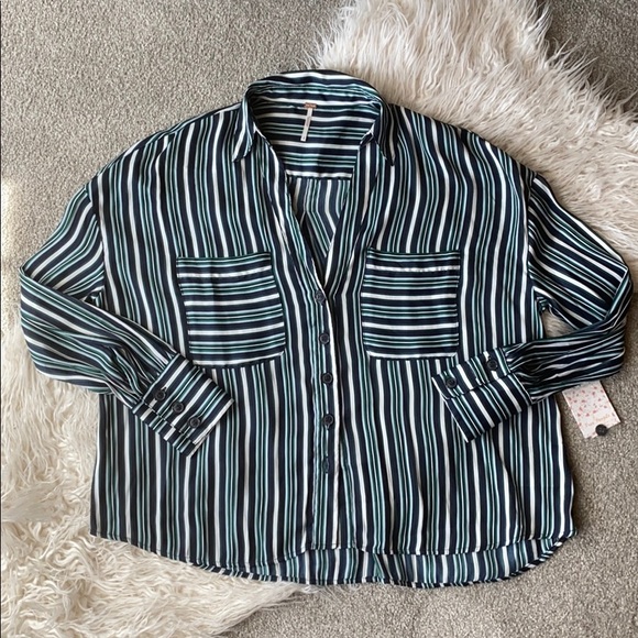 NWT Free People Navy striped silky shirt Sz S - Picture 2 of 5
